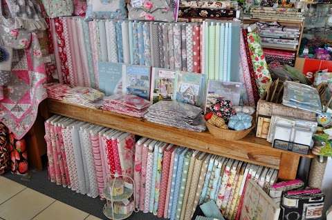 Photo: Dewdrop Inn Patchwork & Craft